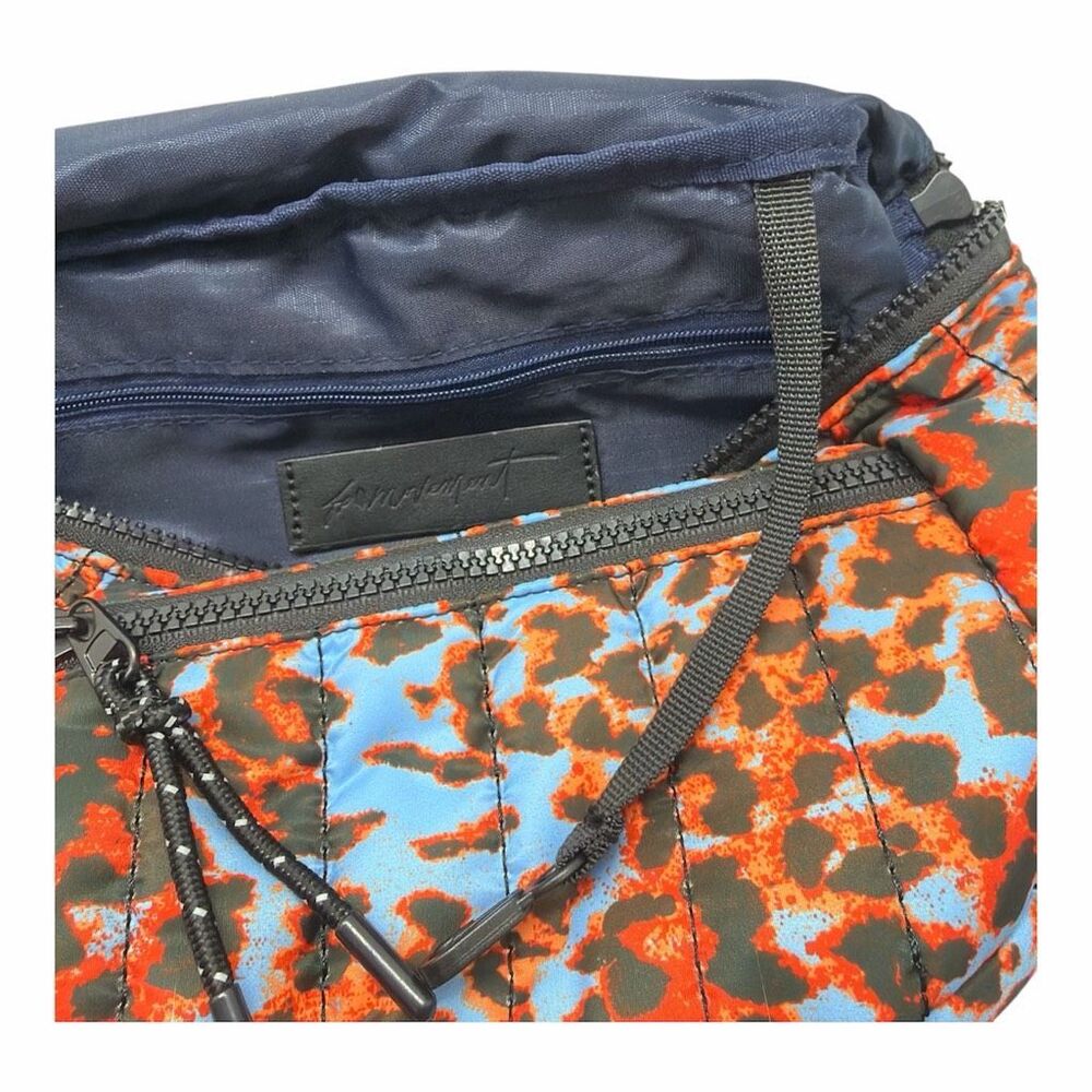 New FP Movement Free People Quilted Sling Belt Bag Sci Fi Animal Print NWOT - Picture 3 of 3